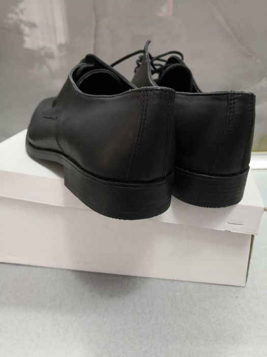 Мъжки обувки естествена кожа нови