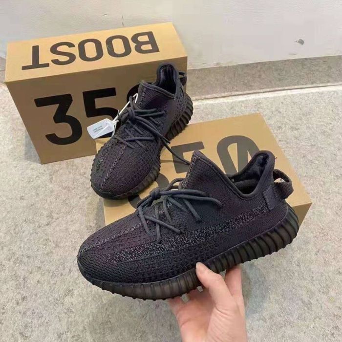 Кроссовки Yeezy Boost 350