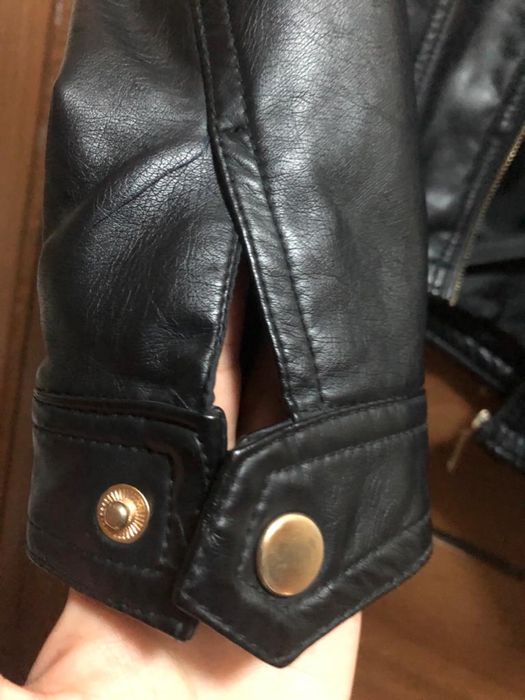 Продаю кожаную куртку