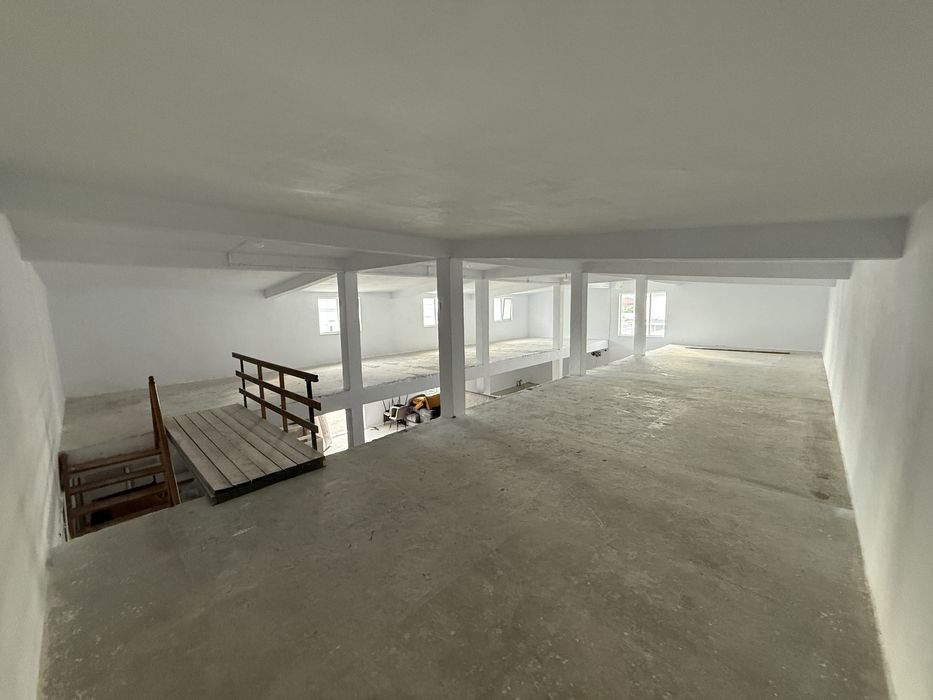Închiriez / De Închiriat Depozit / Hală / Spațiu Comercial / 350 MP / Parter + Etaj / ACCES TIR / Parcare / Centru Fălticeni / Zona PENNY