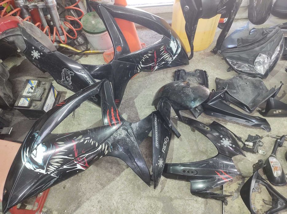 Suzuki GSXR 600 K7 K8 K9 на части