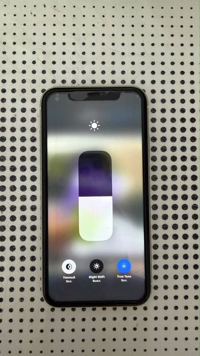 IPhone 11,128 гб