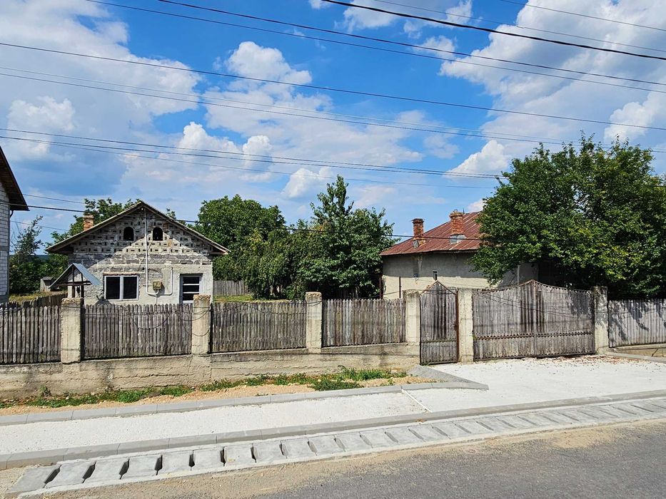 Casa de vânzare