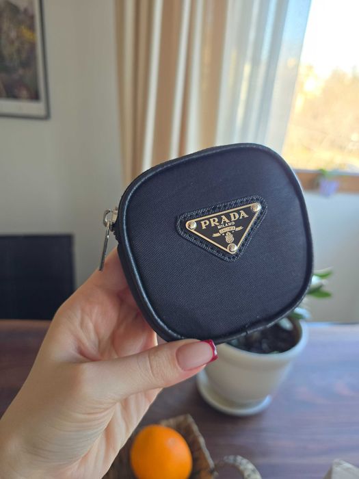 Джобче Prada - аксесоар