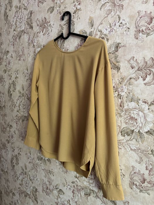 Блузка Uniqlo горчичная