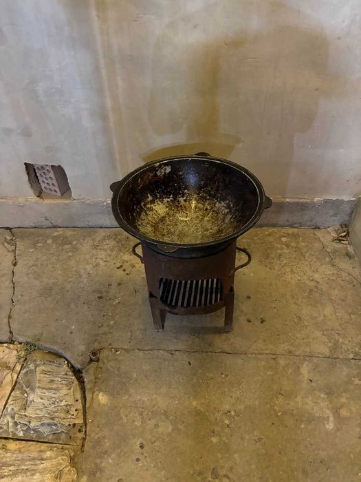 KOZON va UCHOK sotiladi holati va sifati juda allo hajimi 8 litr