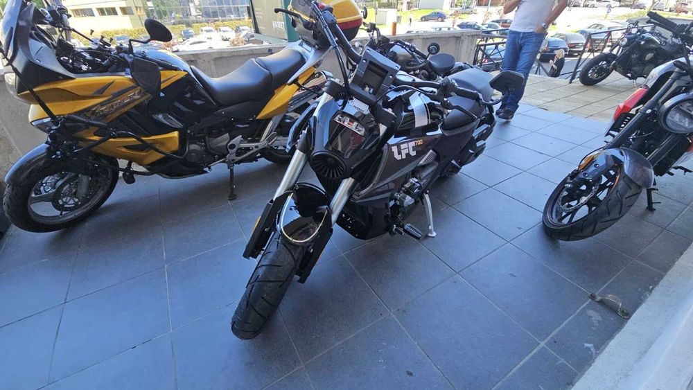 Motocicleta Benda LFC 700 - cruiser - nou