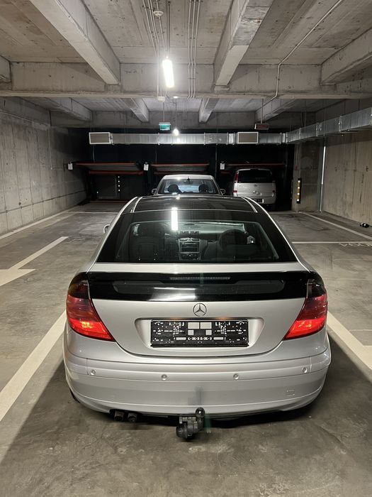 Mercedes-Benz C 180