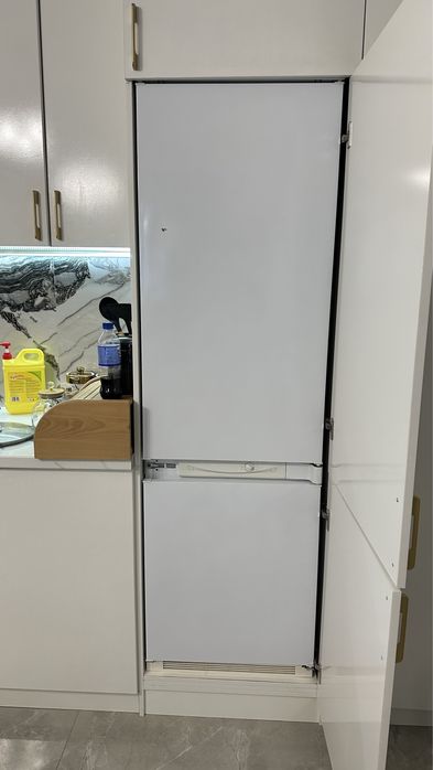 Продается холодильники