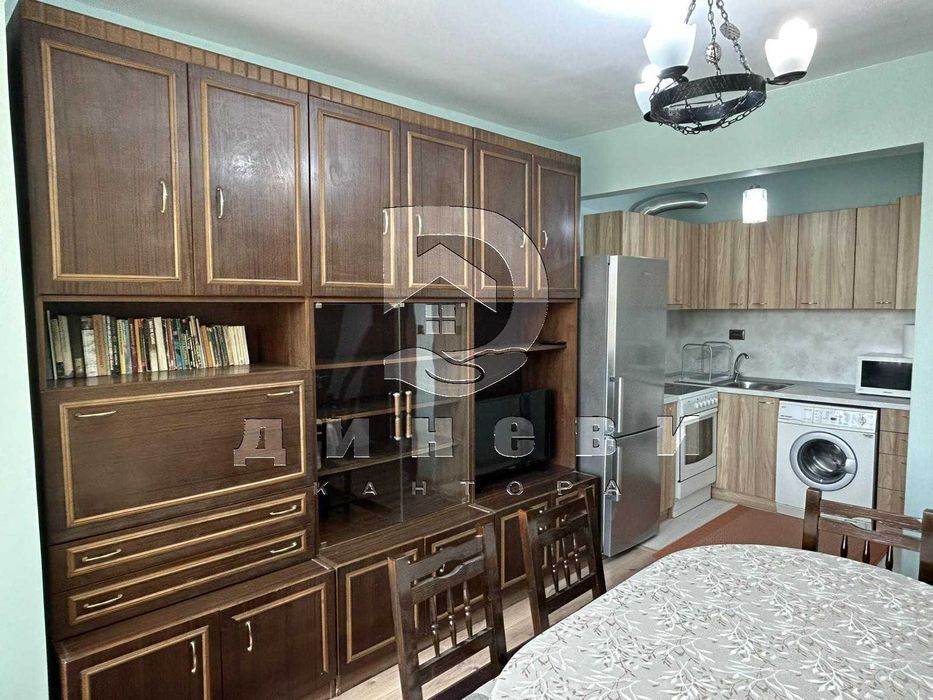 Дава се под наем Тристаен апартамент в Стара Загора, Център - 58 кв.м за 382.5 € - Снимка #5