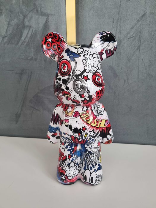 Медвежонок BearBrick