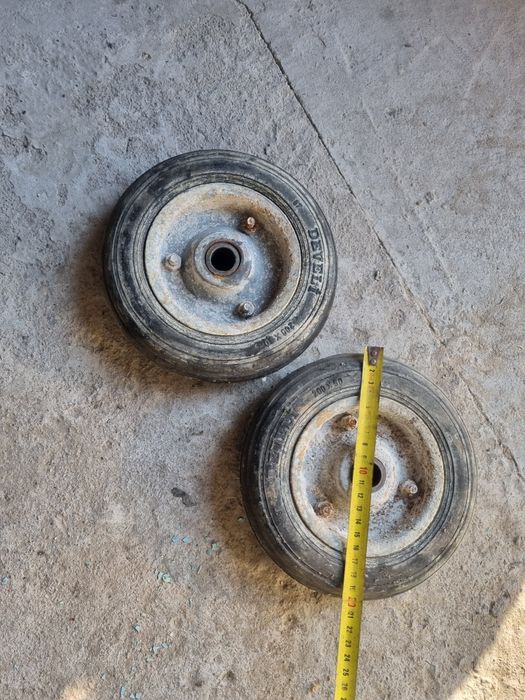 Продам хорошие колёса,