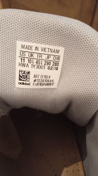 Pantofi sport Adidas Cloudfoam alergare, piele, talpa antisoc, Vietnam