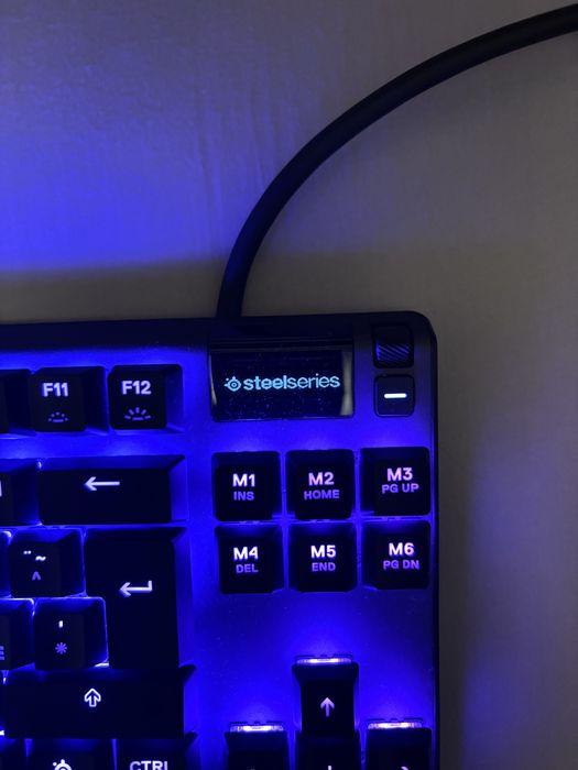 Tastatura gaming Steelseries apex 7 tkl