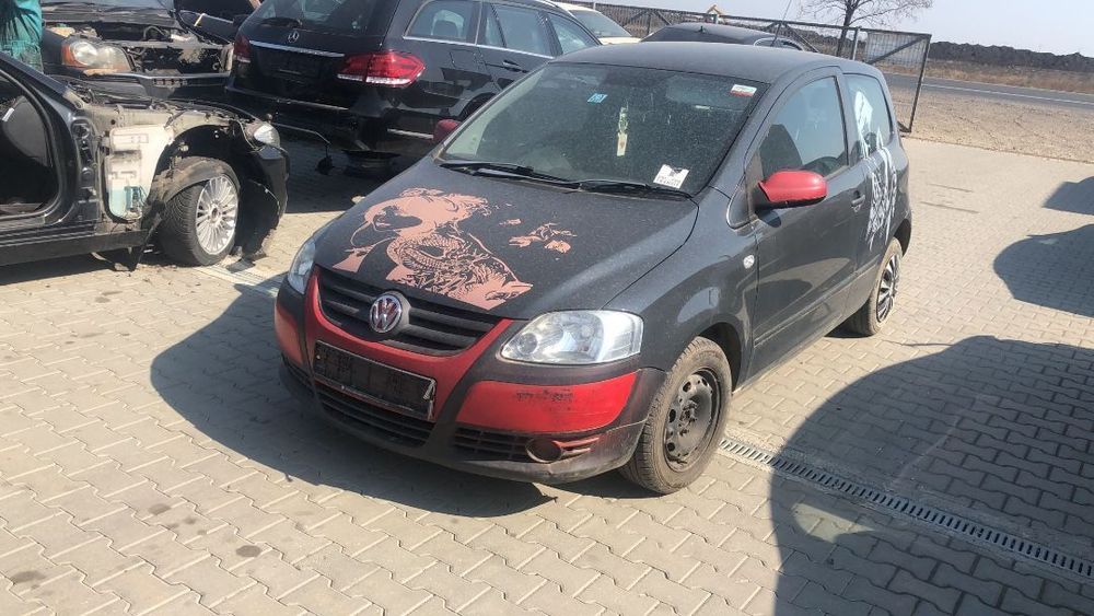 Dezmembram Volkswagen Fox 1.2 benzina an fabr 2006