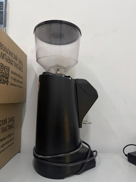 Кофемолка в хорошем состоянии
