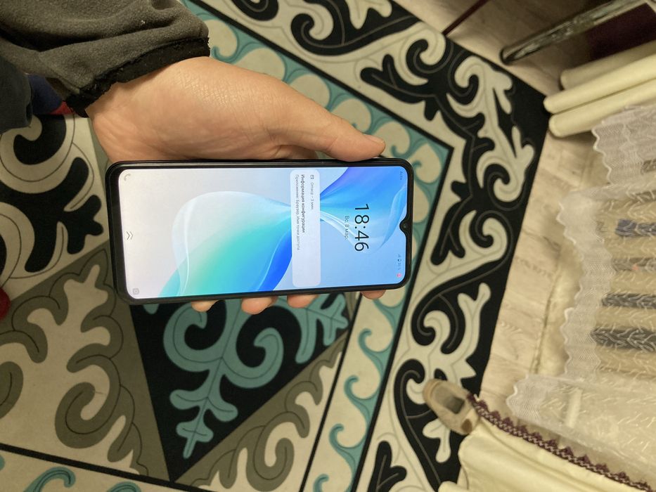 Vivo y33s 128 гб продам