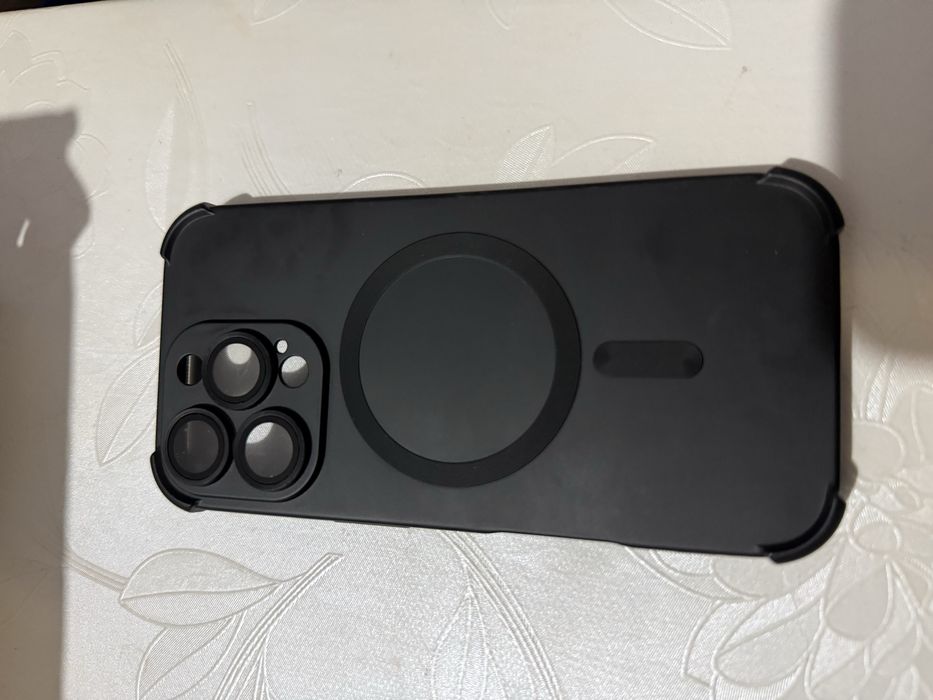 Кейс за Iphone 16/Iphone 16 pro.