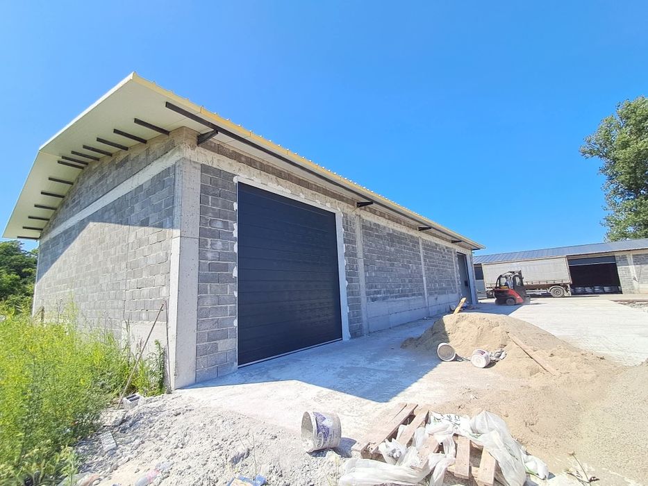 Usa de garaj,  uși secționale , usi tip rulou,  usa industriala