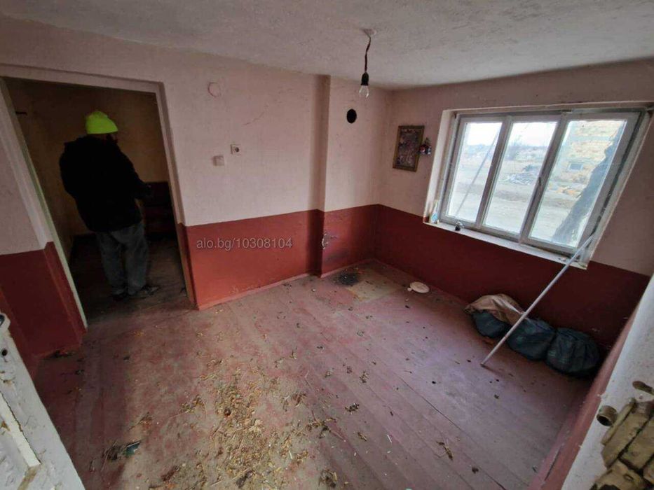 Продава се Къща в с. Варвара, Област Пазарджик - 136 кв.м за 237 €/кв.м - Снимка #7