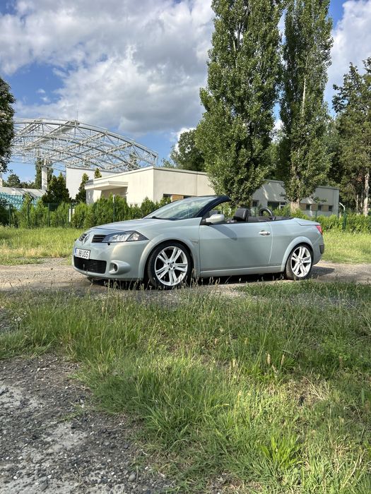 Renault Megane CC 2.0T ( RS de buget)