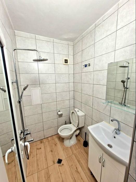 Дава се под наем Двустаен апартамент в София, Иван Вазов - 68 кв.м за 700 € - Снимка #8