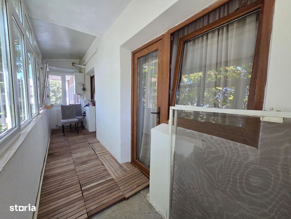 CHIRIE- Apartament 3 camere, mobilat și utilat, Etaj 3, Zona Pelican