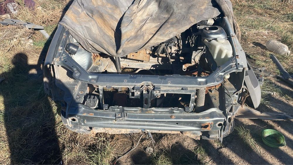 Запчасти приора !!!