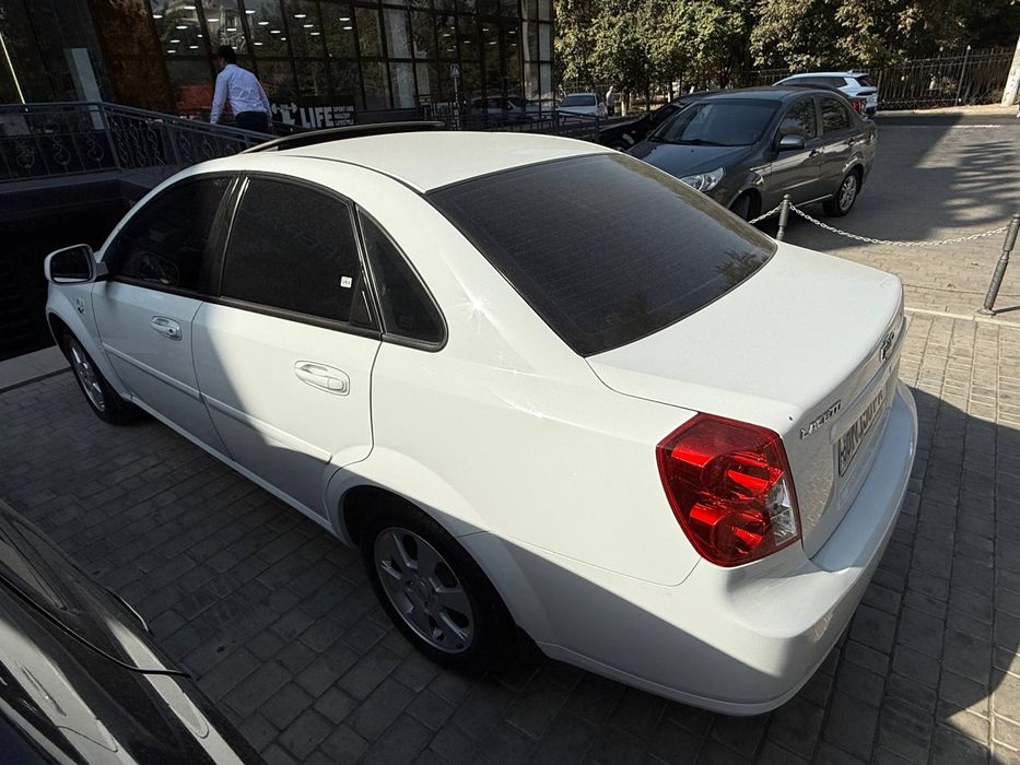 Gentra 2022 Avtomat Xolati Zor Gazlari bor Full Kreditga !