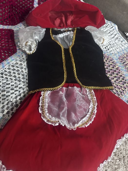 Продам новогодний костюм