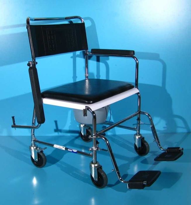 Scaun cu WC - latime sezut 61 cm - max. 160 kg