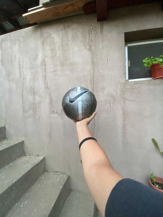 Minge de fotball noua nike