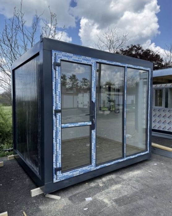 Vand containere
