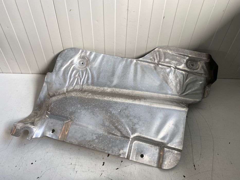 Scut termic rezervor VOLVO V60 2014-2018 31321124