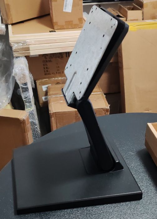 Vând suport pentru monitor LCD