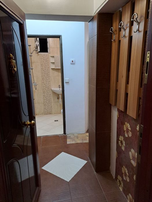 Дава се под наем Едностаен апартамент в Варна, Център - 40 кв.м за 306 € - Снимка #9