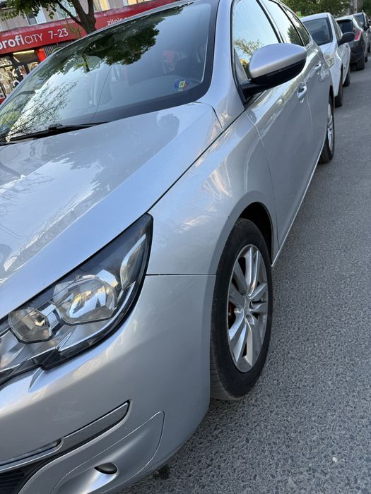 Vand sau schimb peugeot 308 break 2015 1.6 bluehdi