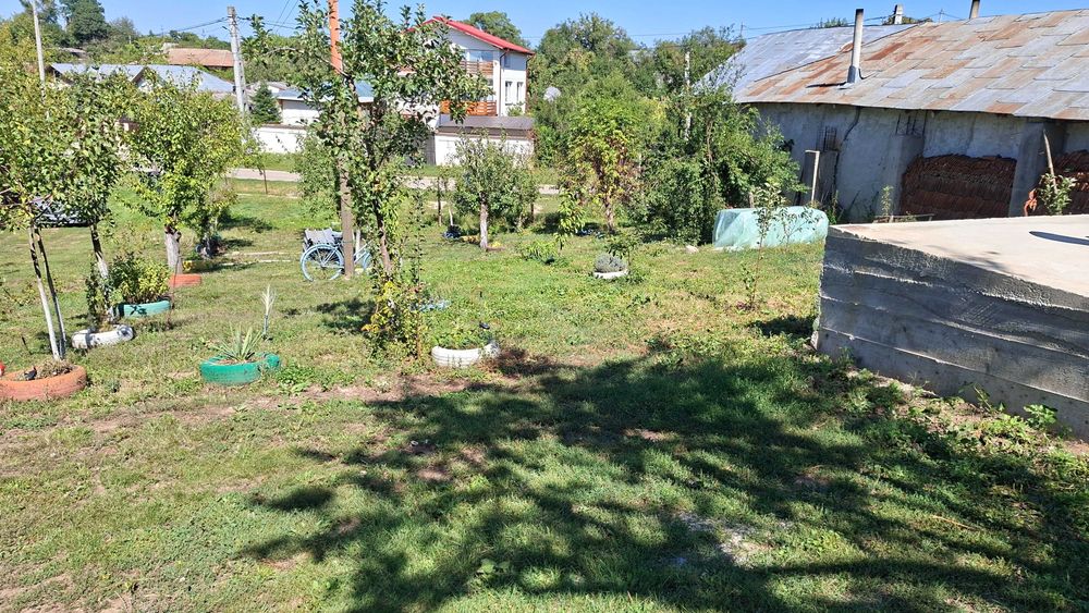 Vând casă +teren in com.Mihai Bravu, jud.Giurgiu