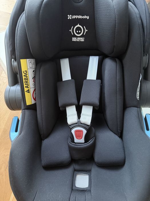 Столче за кола Uppababy Mesa с ISOFIX база