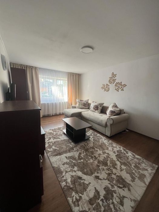 Apartament de inchiriat