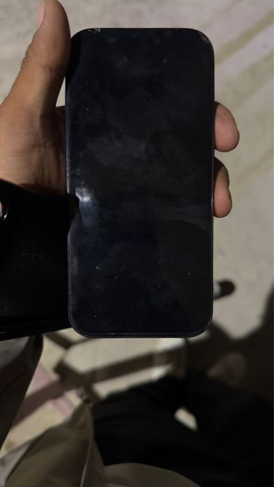 Iphone 16 pro с гарантией