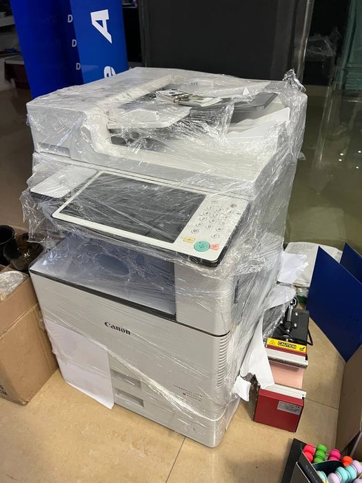 Canon image runner c3525i