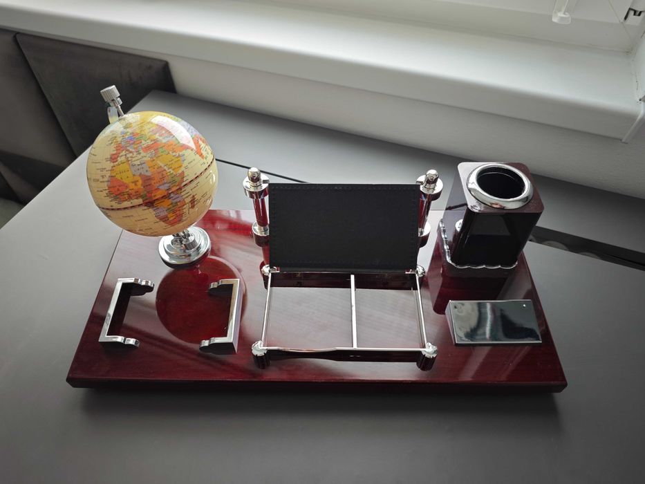 Set birou Business Desk, cu ramă foto și glob pământesc