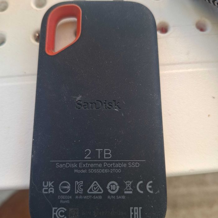 SSD extern Sandisk Extreme® Portable V2, 2TB, NVMe, USB 3.2 Gen 2, protectie IP55