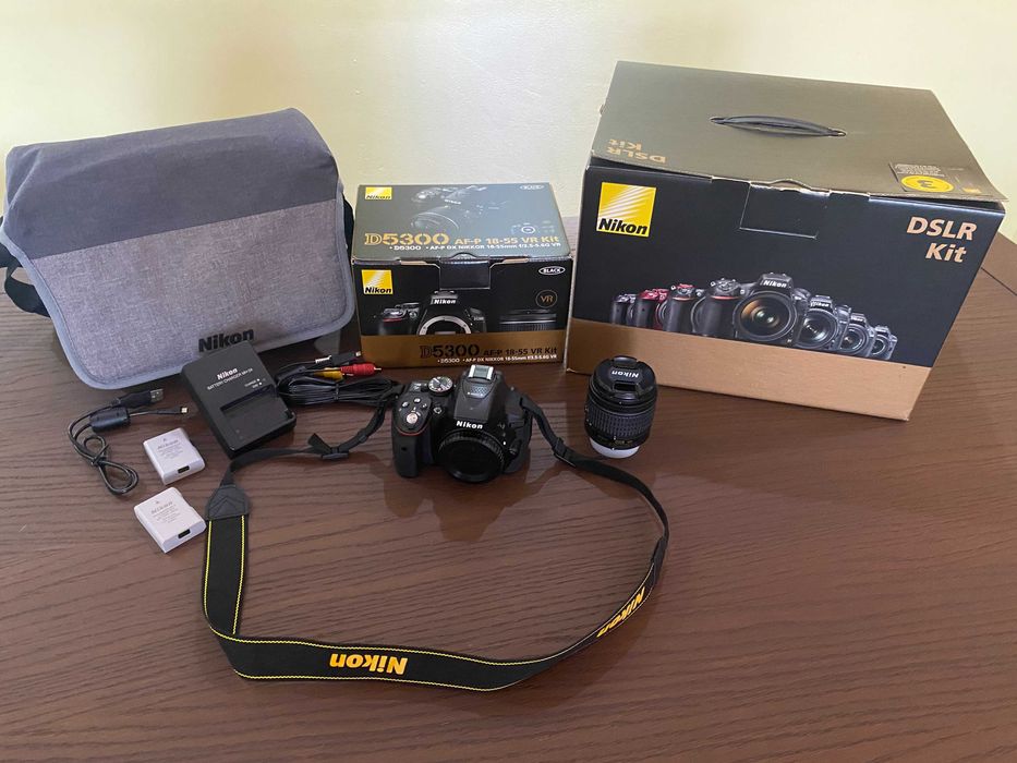 Kit Nikon D5300 – Stare excelentă