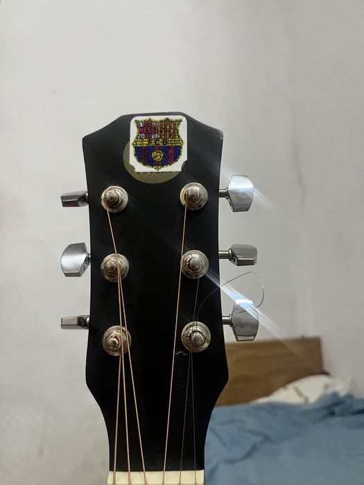 Гитара сатам 18к