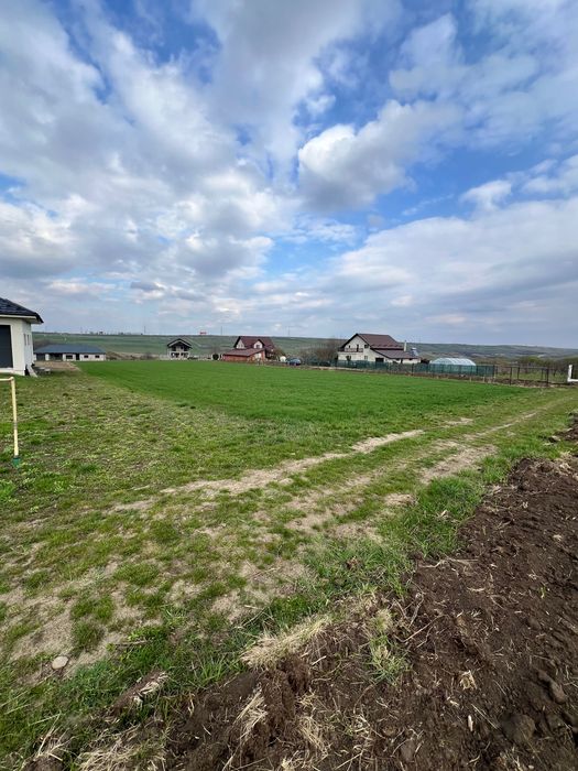 De vanzare teren intravilan Moara-Bulai