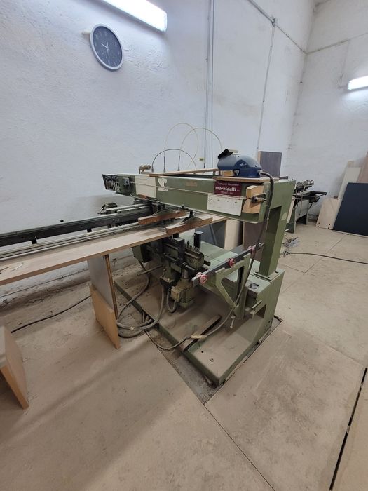 Super oferta mașina tâmplărie