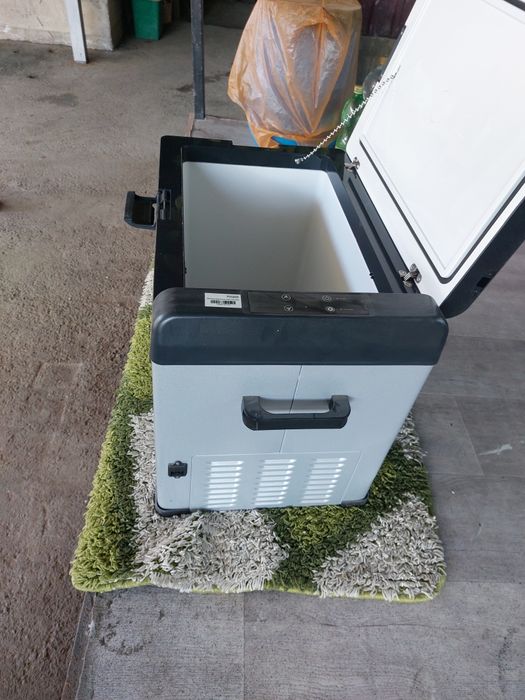 Мини холодильник для авто 50л.