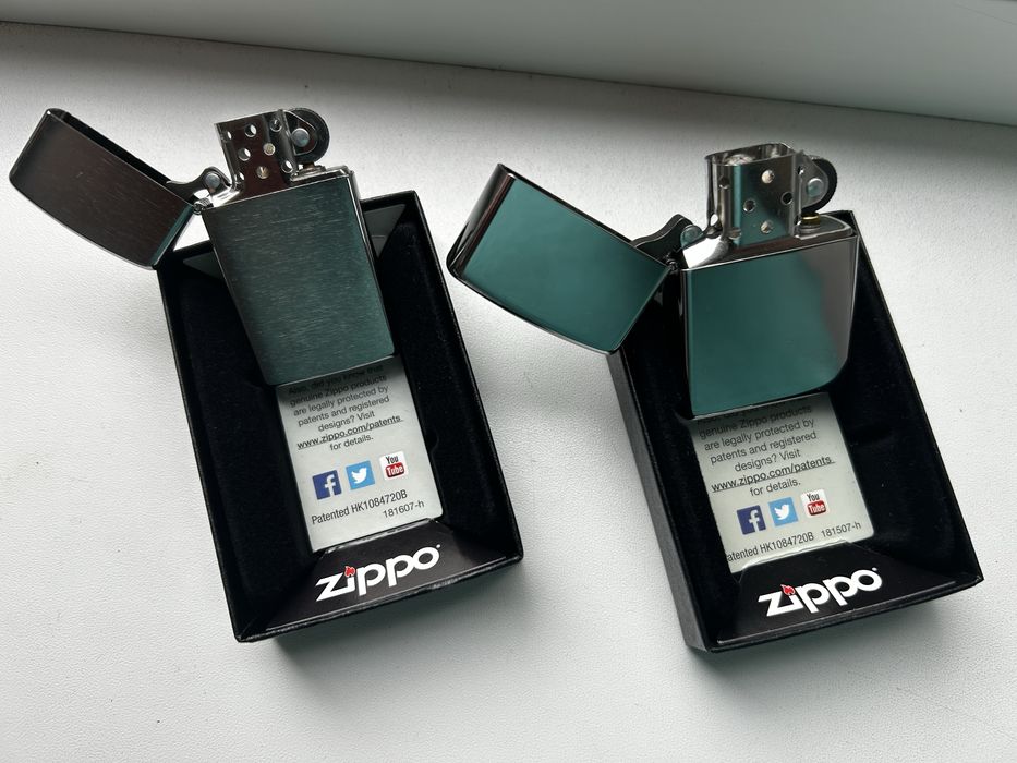 2 brichete Zippo originale Made in USA, anii 2014 și 2015, cu cutii